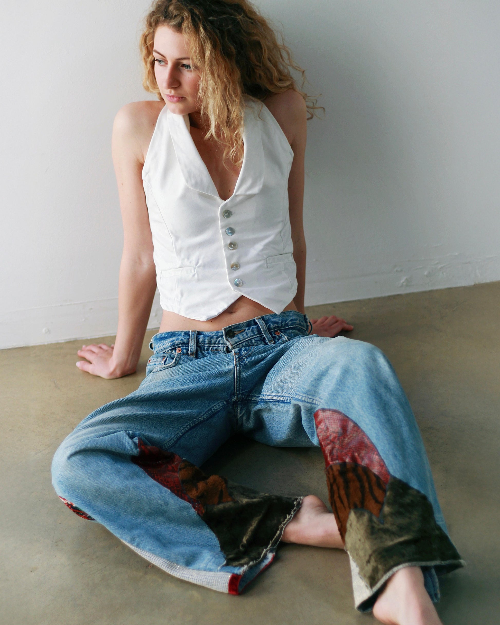 Gabriela Vest - White